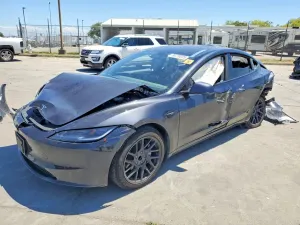 Tesla Model 3 2025