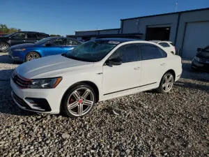 Volkswagen Passat R-LINE 1.8L 4 2017