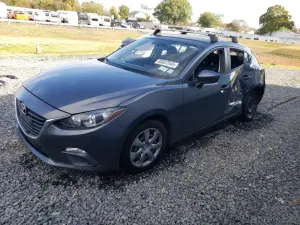 Mazda 3 SPORT 2.0L 4 2014