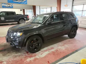 Jeep Grand Cherokee LAREDO 3.6L 6 2015