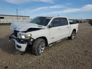 RAM 1500 BIG HORN/LONE STAR 5.7L 8 2019