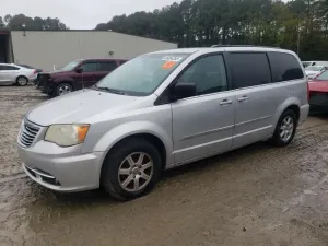 Chrysler Town & Country TOURING 3.6L 6 2012