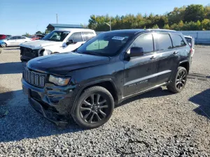 Jeep Grand Cherokee LAREDO 3.6L 6 2017