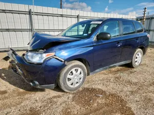Mitsubishi Outlander ES 2.4L 4 2014