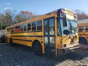 IC Corporation RE Series RE 7.6L 6 2013