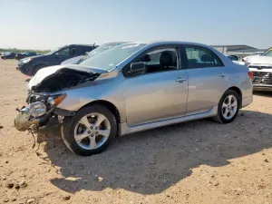 Toyota Corolla BASE 1.8L 4 2012