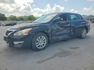 Nissan Altima 2.5L 4 2015