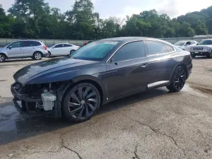 Volkswagen Arteon 2.0L 4 2020