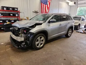 Toyota Highlander 3.5L 6 2016