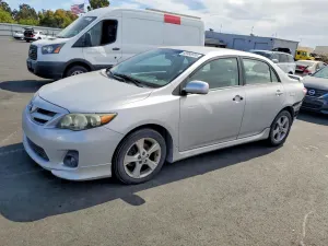 Toyota Corolla 1.8L 4 2013