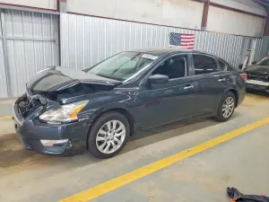 Nissan Altima 2.5L 4 2015