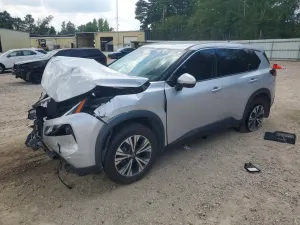 Nissan Rogue 2.5L 4 2021