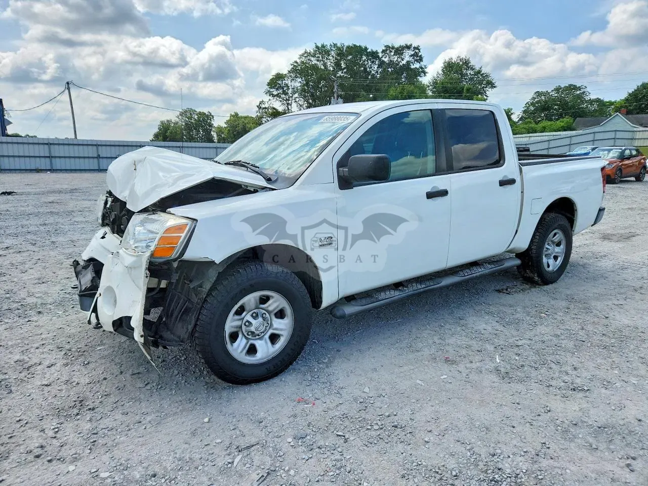 Nissan Titan 5.6L 8 2004