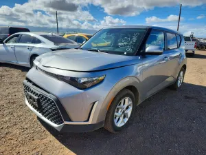 Kia Soul 2.0L 4 2025