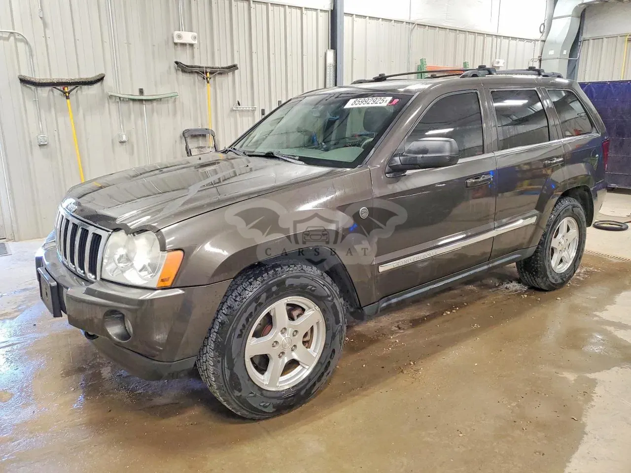 Jeep Grand Cherokee 5.7L 8 2005