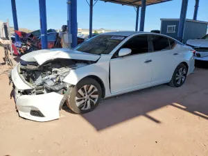 Nissan Altima 2.5L 4 2019