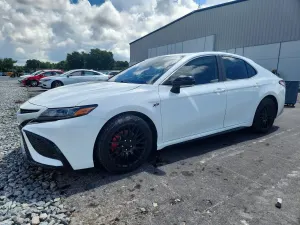 Toyota Camry 2.5L 4 2023