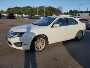 Ford Fusion SE 2.5L 4 2010