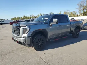 GMC Sierra K2500 AT4 6.6L 8 2024