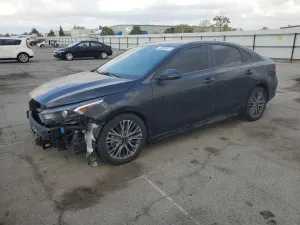 Kia Cerato / Forte / K3 2 L 4 2024