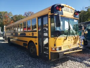 IC Corporation RE Series RE 7.6L 6 2013