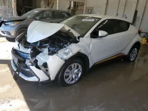 Toyota C-HR XLE 2.0L 4 2020