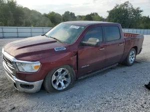 RAM 1500 BIG HORN/LONE STAR 5.7L 8 2020