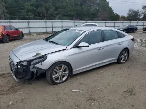 Hyundai Sonata LIMITED 2.4L 4 2019