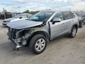 Toyota Rav4 LE 2.5L 4 2025