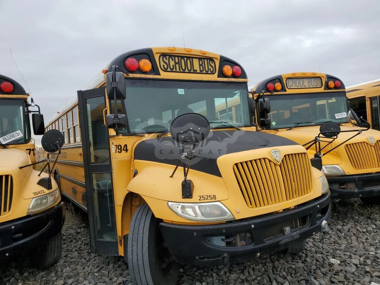 IC Corporation CE Series CE 7.6L 6 2014