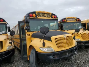 IC Corporation CE Series CE 7.6L 6 2014