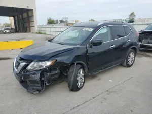 Nissan Rogue S 2.5L 4 2020