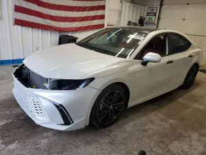 Toyota Camry XSE 2.5L 4 2025