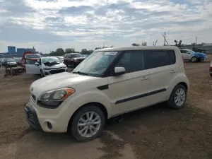 Kia Soul + 2.0L 4 2013