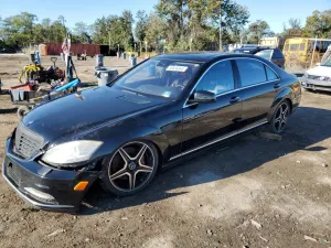 Mercedes-Benz S 550 4MATIC 4.6L 8 2013