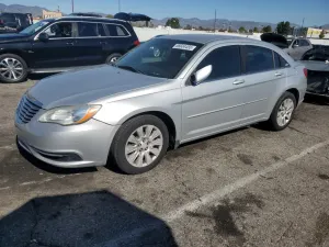 Chrysler 200 LX 2.4L 4 2012