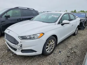 Ford Fusion S 2.5L 4 2016