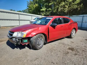 Dodge Avenger SE 2.4L 4 2013