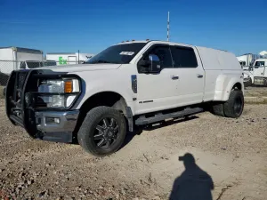Ford F-350 6.7L 8 2017