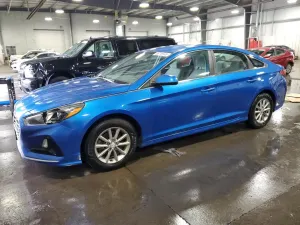 Hyundai Sonata SE 2.4L 4 2019