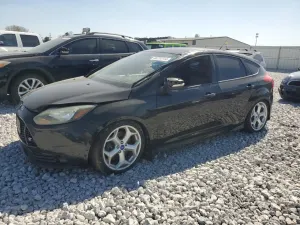 Ford Focus ST 2.0L 4 2013