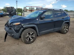 Jeep Cherokee TRAILHAWK 3.2L 6 2015