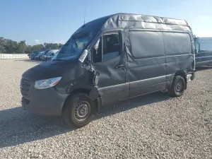 Mercedes-Benz Sprinter 2500 2.0L 4 2021