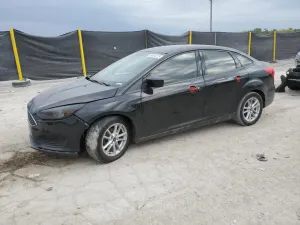 Ford Focus SE 2.0L 4 2018