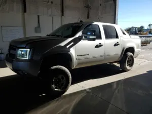 Chevrolet Avalanche LT 5.3L 8 2011