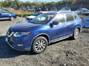 Nissan Rogue SV 2.5L 4 2017
