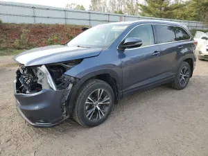 Toyota Highlander XLE 3.5L 6 2016