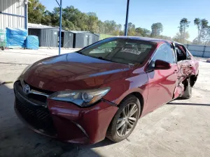 Toyota Camry LE 2.5L 4 2017