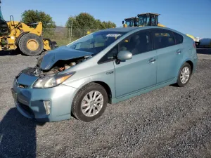 Toyota Prius 1.8L 4 2012