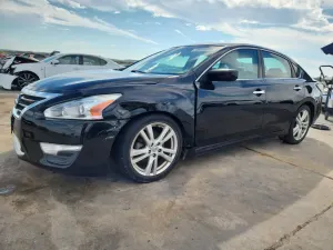 Nissan Altima 3.5S 3.5L 6 2014